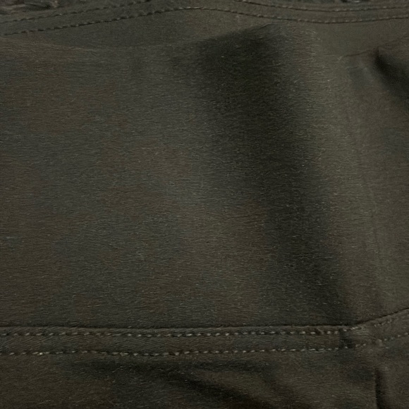 Luxe Slims woman’s black leggings with wide waistband. Size S. Never worn. - Picture 4 of 7